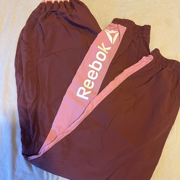 Reebok Pants - Reebok Women’s Burgundy and Pink Joggers